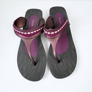 Sandak Burgundy Cream Rubber Comfort Flip Flops Women’s Size 39/40